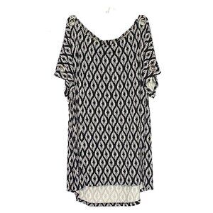 New Cable & Gauge Cold Shoulder Black & White Jersey Knit Top Women's Medium